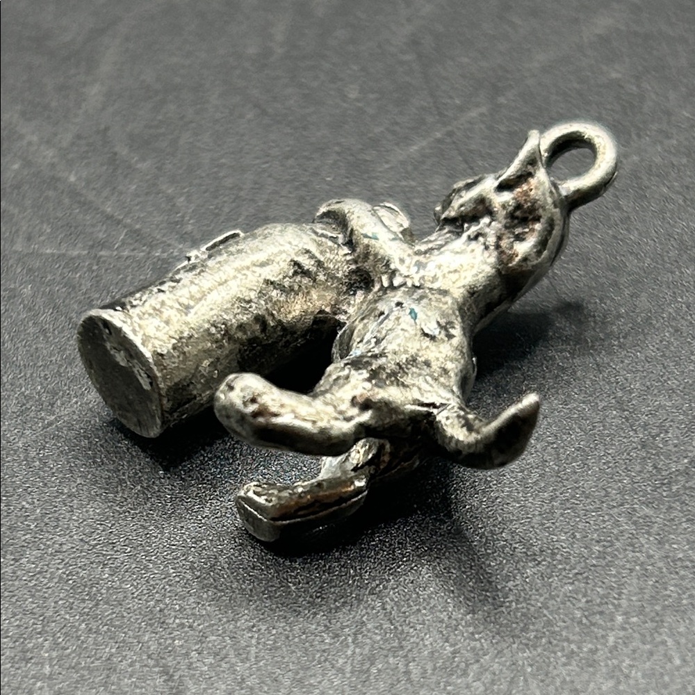 Vintage Silver Tone Metal Cat with Milk Bottle Charm / Necklace Pendant Jewelry - Picture 4 of 11